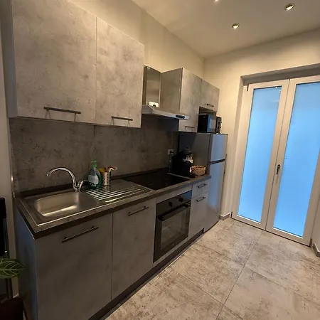 R - Venaria Apartment